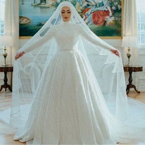Ballgown wedding dress